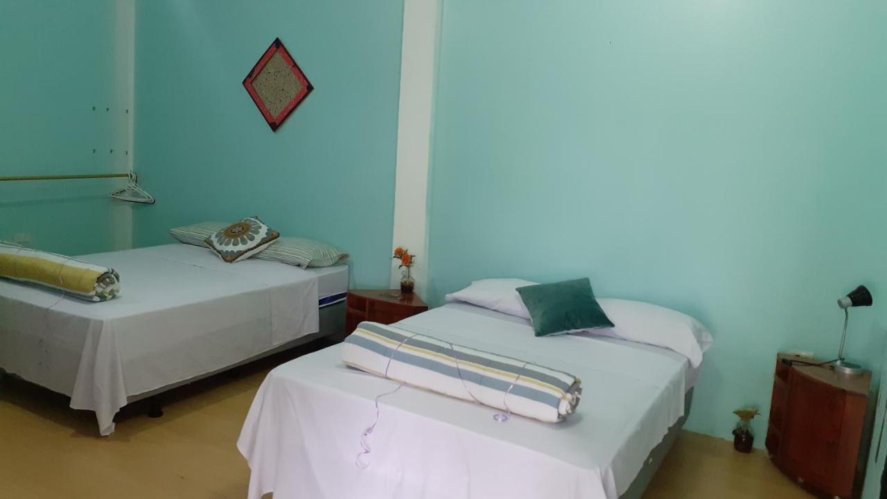 Cozy Hosting Galapagos Apartamento Puerto Ayora  Exterior foto