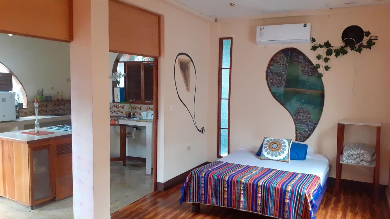 Cozy Hosting Galapagos Apartamento Puerto Ayora  Exterior foto