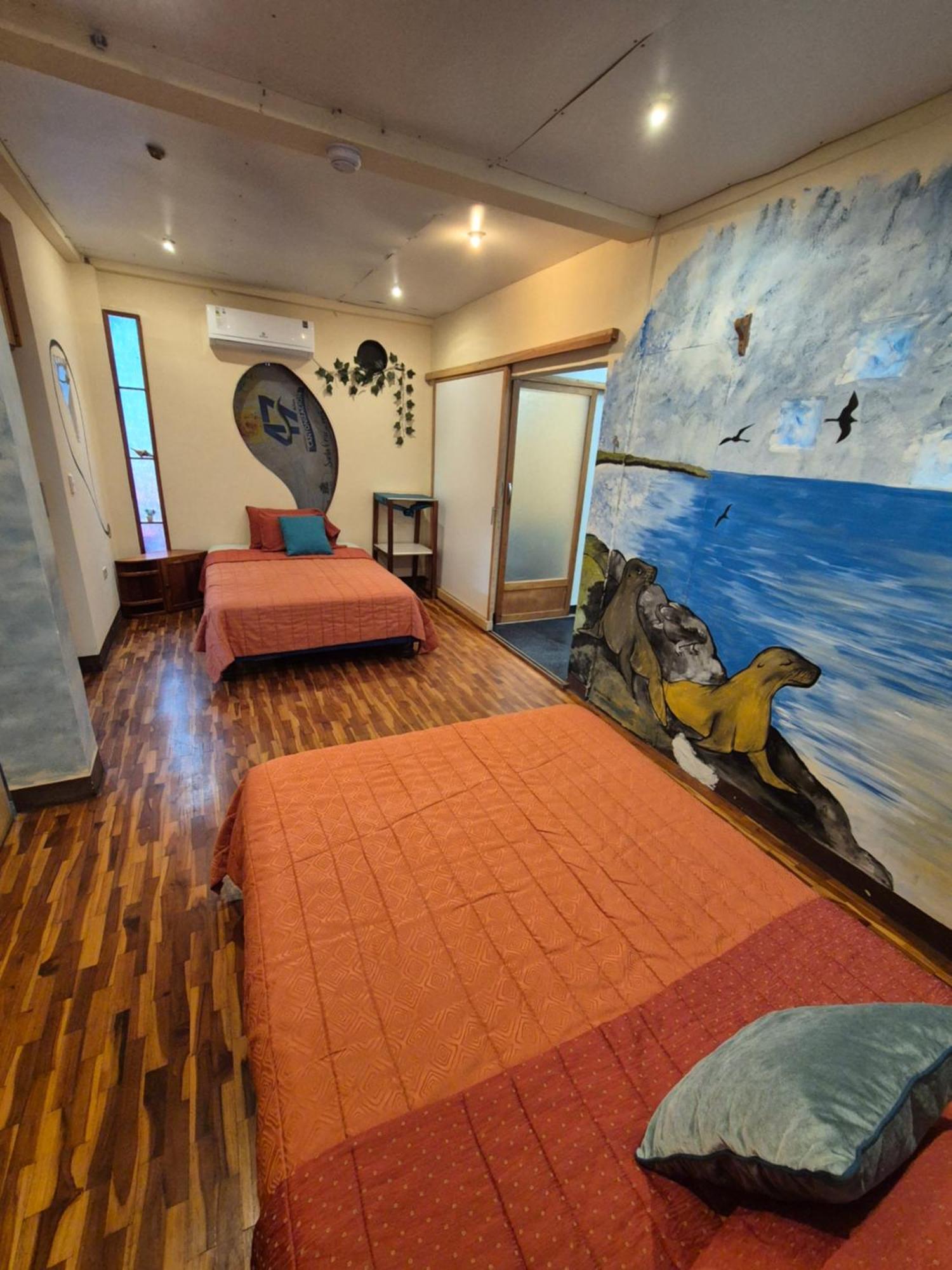 Cozy Hosting Galapagos Apartamento Puerto Ayora  Quarto foto